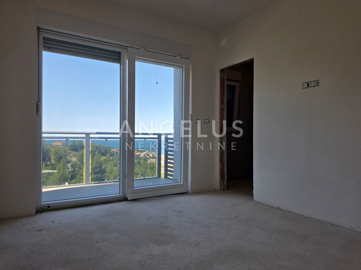 Hrvaška, Split, Podstrana - novozgrajena vila s čudovitim pogledom na morje, NAPRODAJ