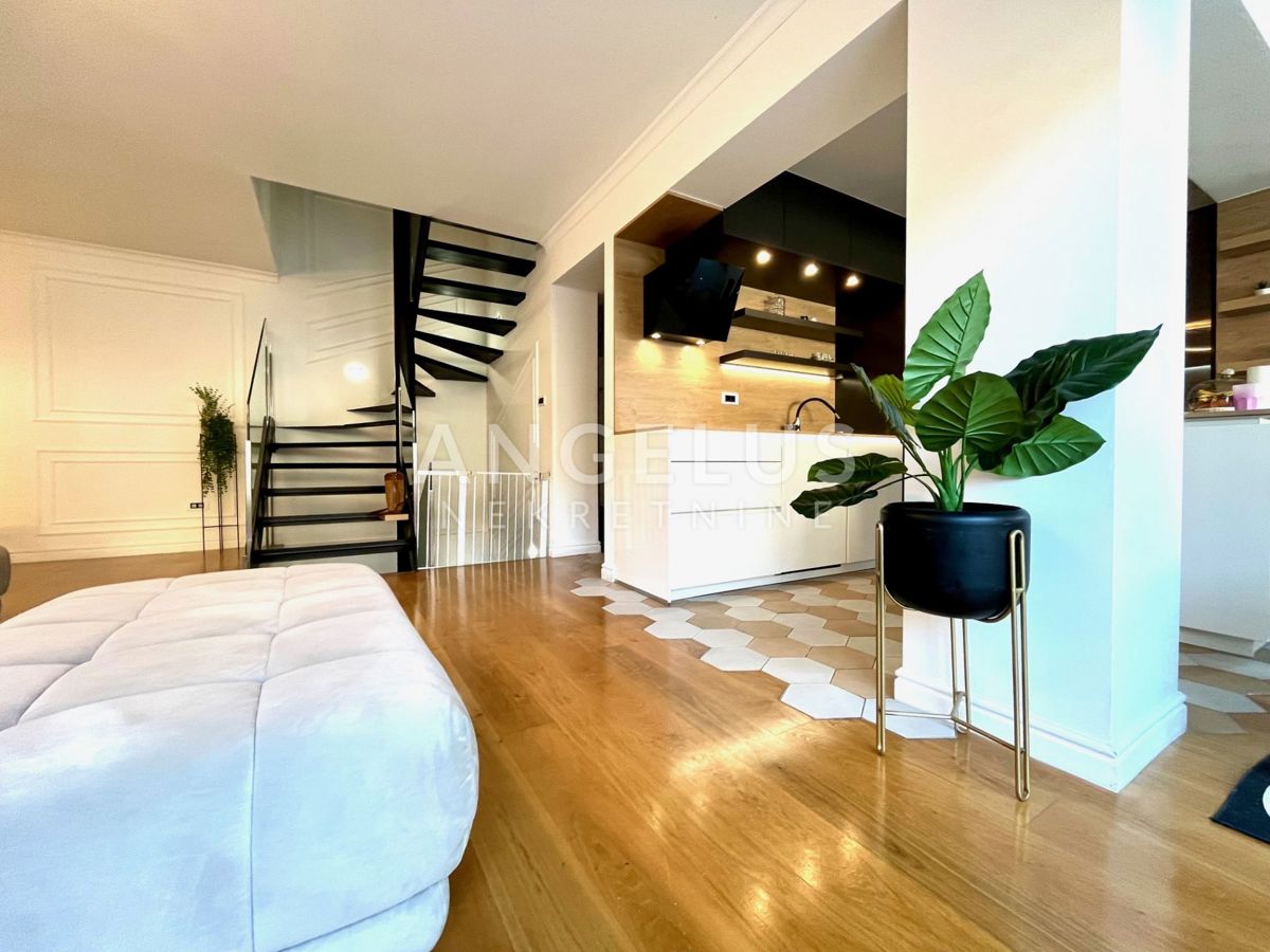 Hiša Gračani, Podsljeme, 250m2