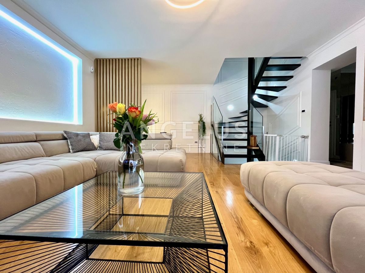 Hiša Gračani, Podsljeme, 250m2