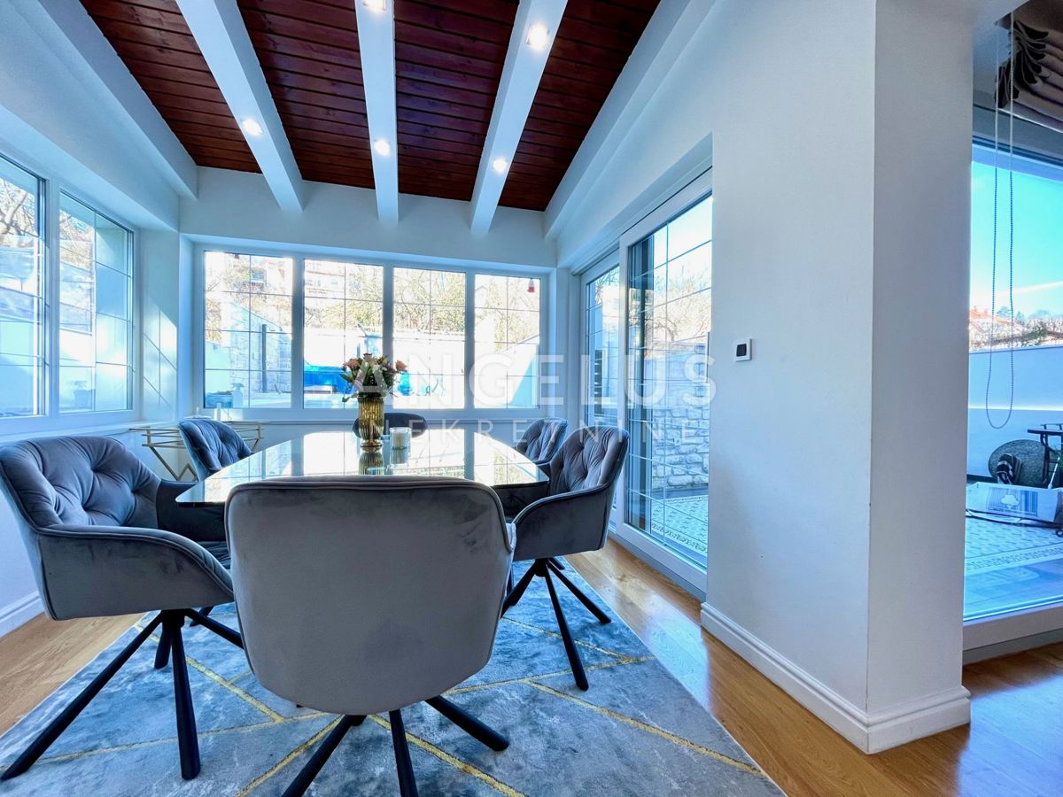 Hiša Gračani, Podsljeme, 250m2