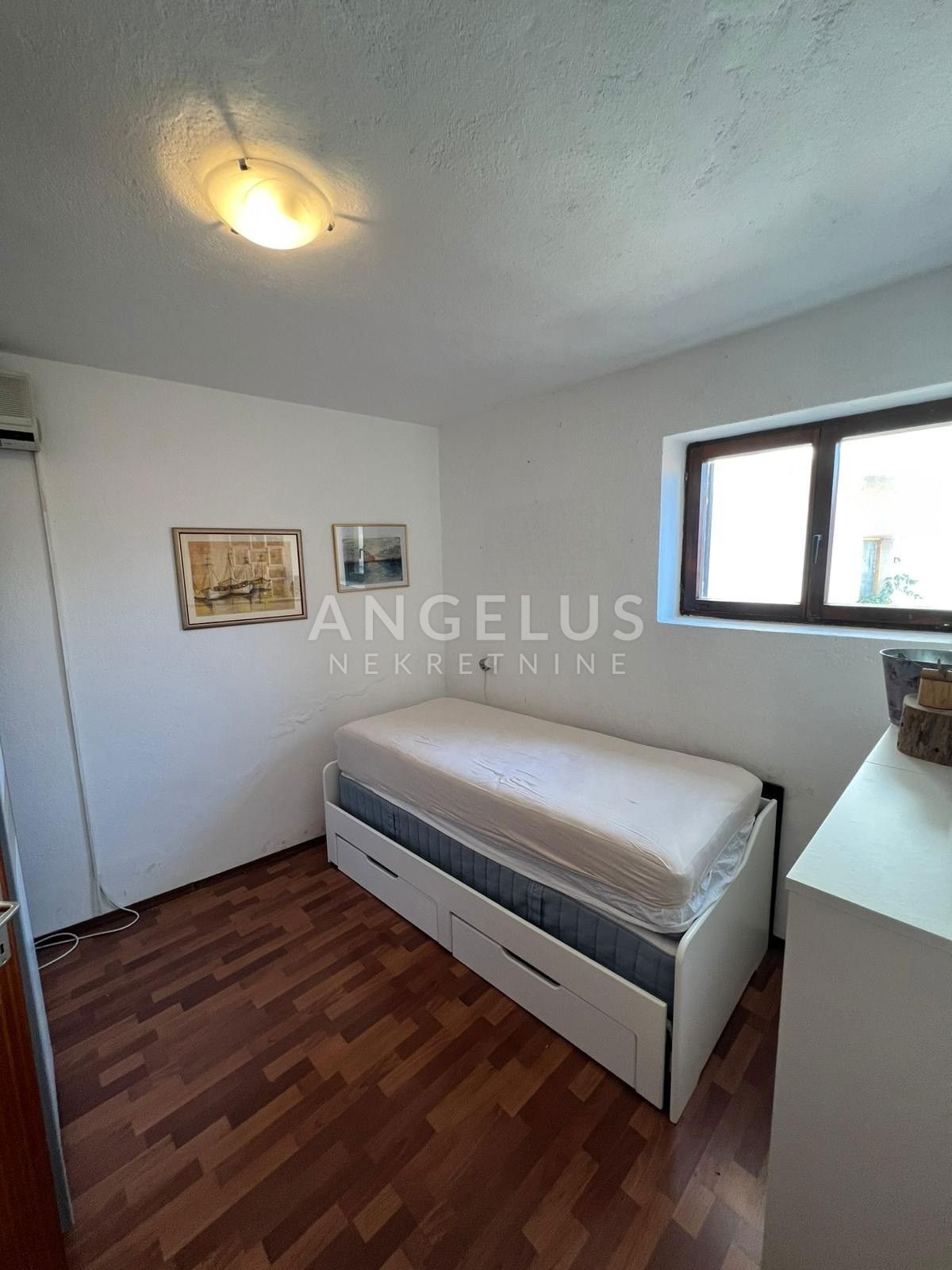 Slatine - hiša in stanovanje NAPRODAJ