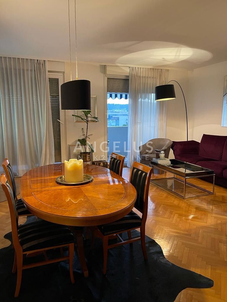 Hrvaška, Split, Sukoišan - Elegantno dvosobno stanovanje z garažo in parkirnim mestom, 80 m2, RAZPRODAJA