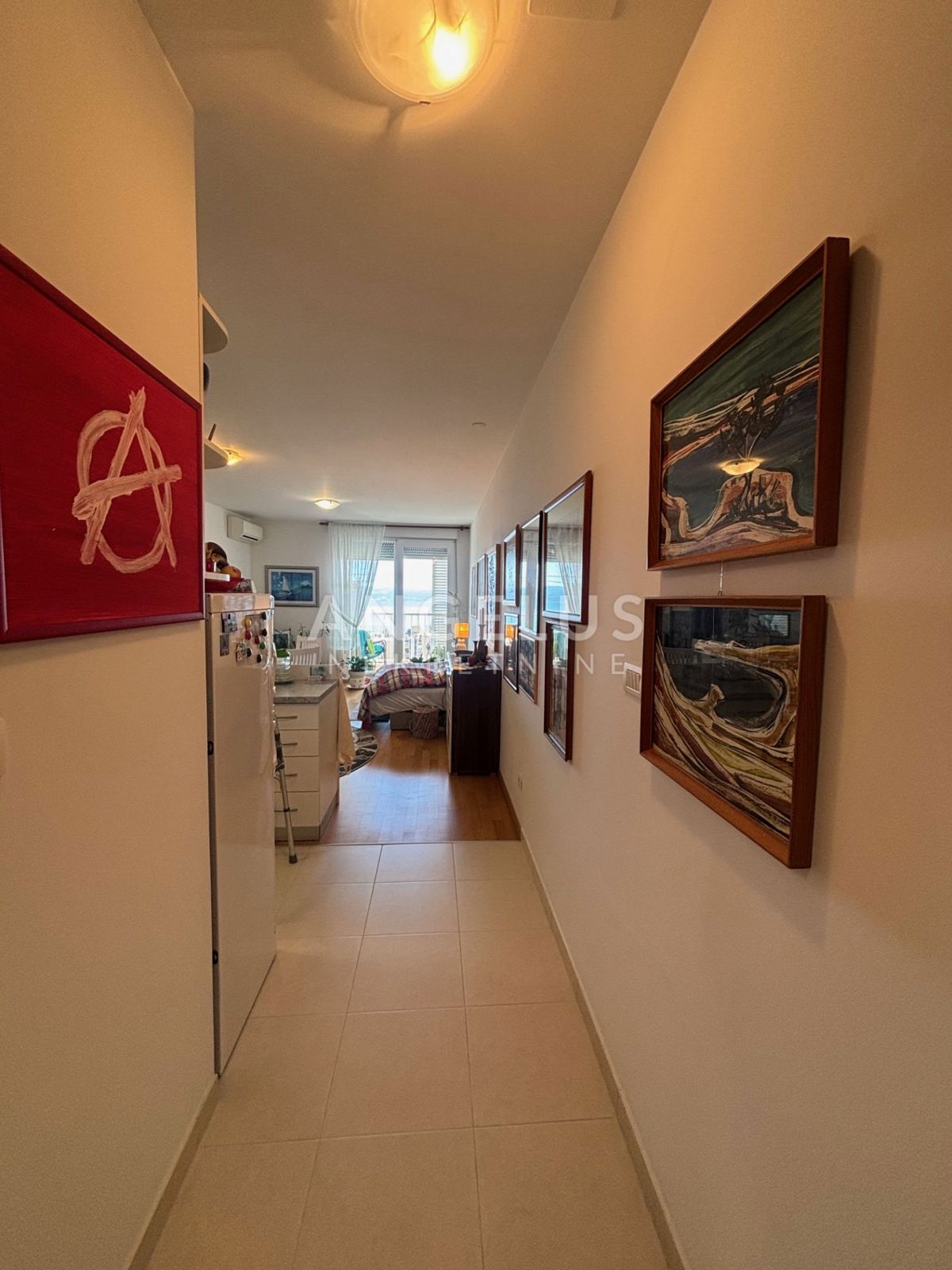 Hrvaška, Split, Poljička cesta - moderno dvosobno stanovanje s pogledom na morje in otoke, 64 m2, PRODAMO