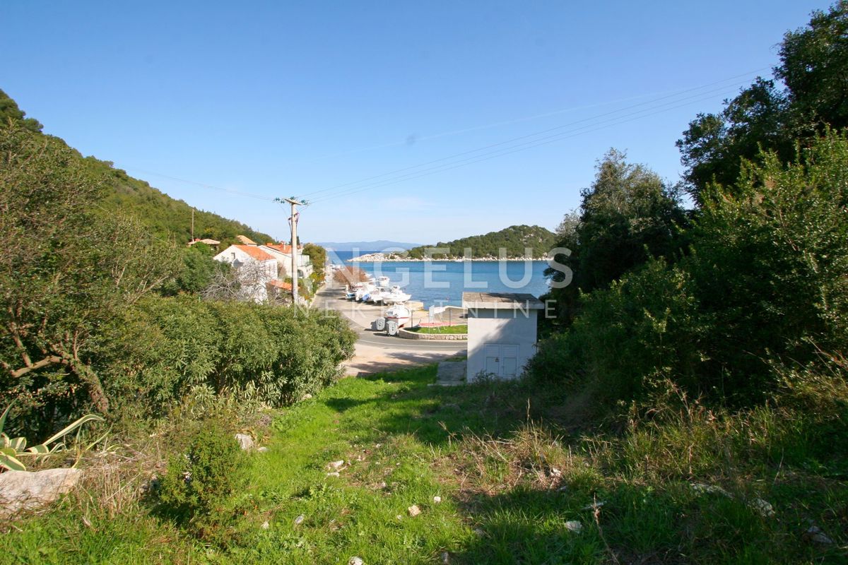 Zemljišče Zaklopatica, Lastovo, 5.100m2